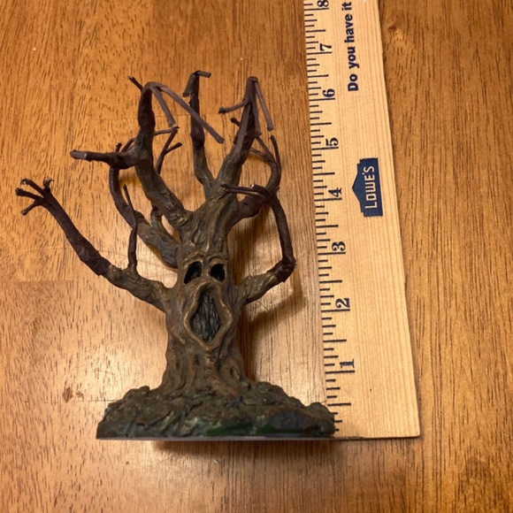 Department 56 Snow Village Stormy Night Tree - Picture 3 of 4